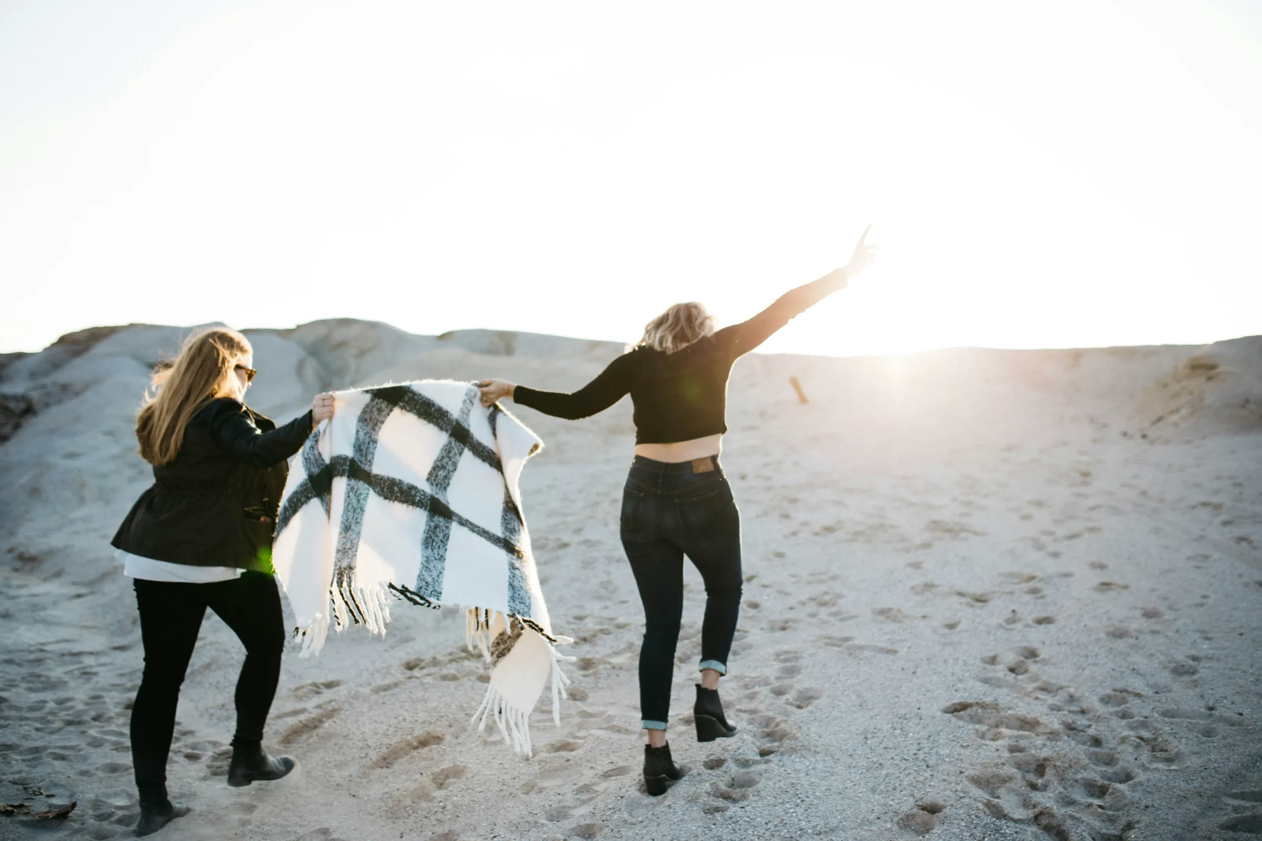 brooke-cagle-axsMuSrKi80-unsplash